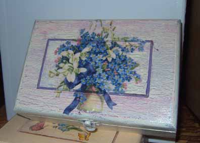 Boite au bouquet bleu